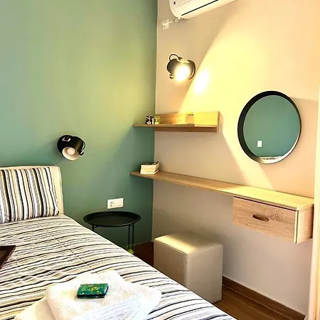 Cosy With Great Views *