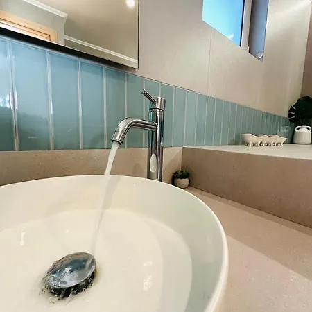 Cosy With Great Views