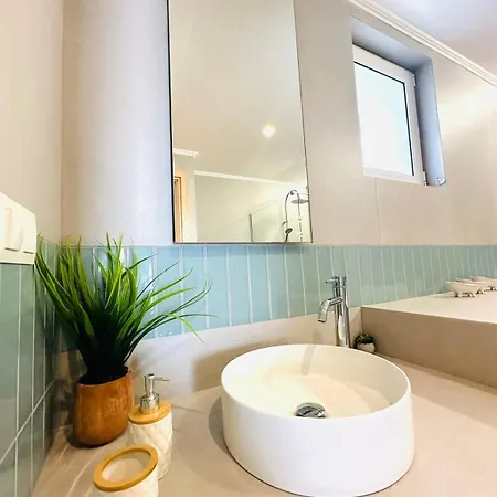 Apartment Cosy With Great Views Longa