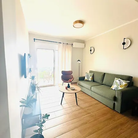 Appartement Cosy With Great Views Longá