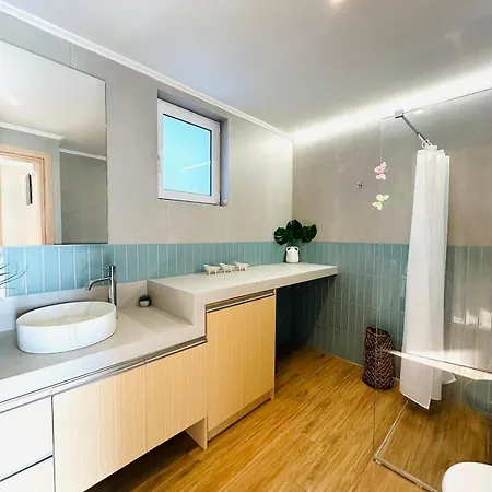 Cosy With Great Views Longá