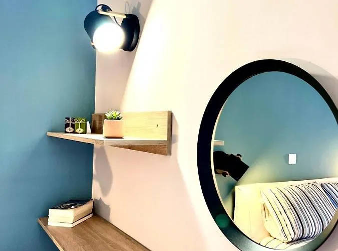 Cosy With Great Views *