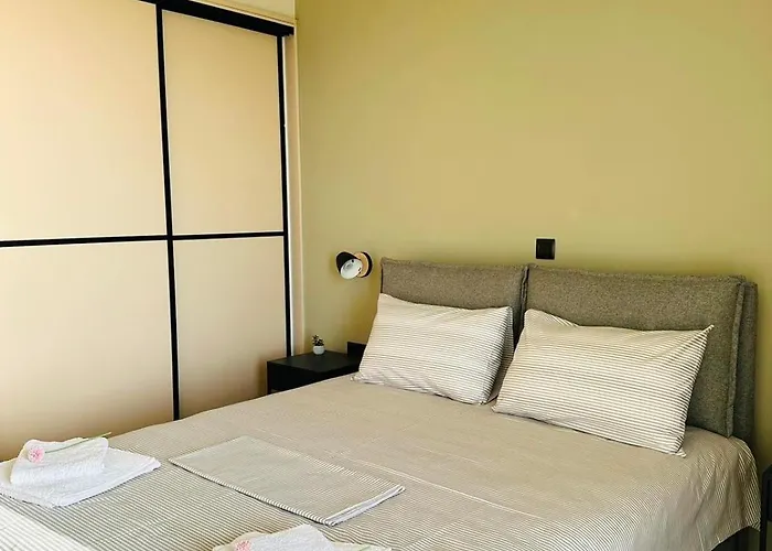 Cosy With Great Views